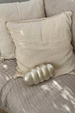 CELESTE COLLECTIVE - CASSIDY CLUTCH - PEARL