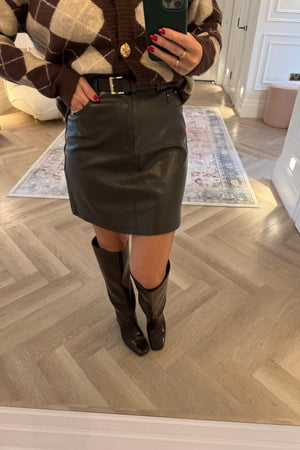 DARK BROWN FAUX LEATHER MINI SKIRT