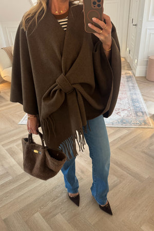 BROWN TASSLE CAPE