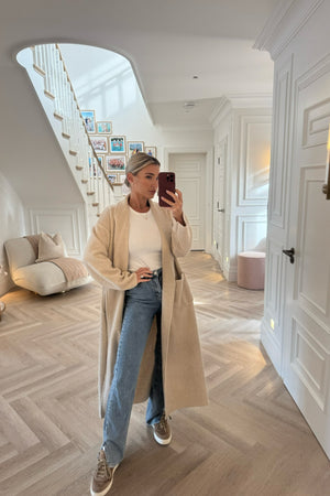 SOFT BEIGE OPEN LIGHTWEIGHT COAT