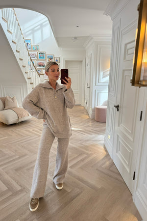 BEIGE SOFT KNIT JUMPER AND TROUSER CO-ORD